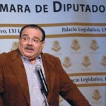 DIP.PRES JORGE CARLOS RAMIREZ MARIN CON REPORTEROS