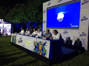 Directivos de Grupo Modelo y la Feria Yucatán en X´Matkuil presentan el cartel musical. (Martha López Huan)