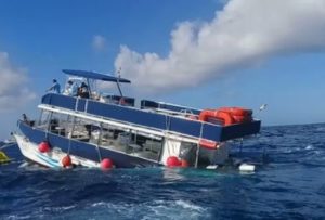 naufragio-embarcacion-cozumel-catamaran-isla_pasion-milenio-noticias_MILIMA20171115_0301_10